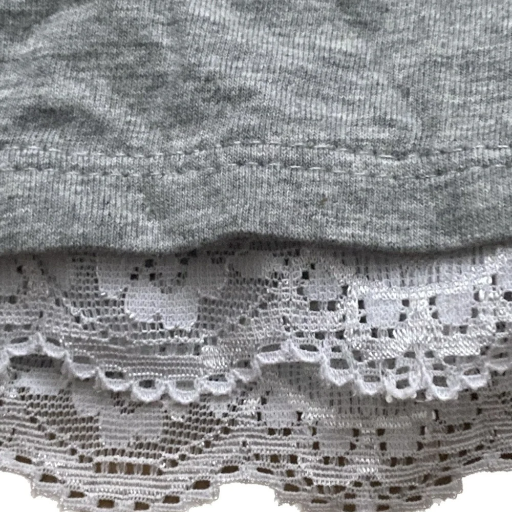 Light gray tank top - Picture 3 of 5